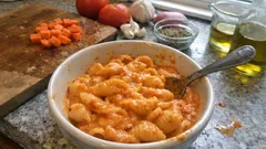 Tomaten-Möhren-Sauce wie beim Italiener – cremig ganz ohne Sahne