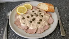 Vitello tonnato wie im Restaurant – zartes Kalbfleisch mit cremiger Thunfischsauce